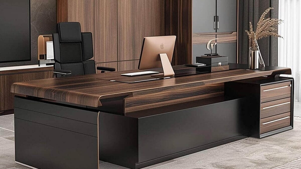 A Perfect Pre-Owned Office Table