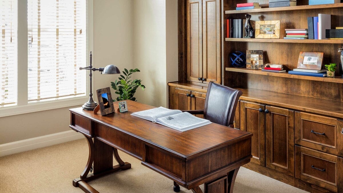 Pre-owned office furniture