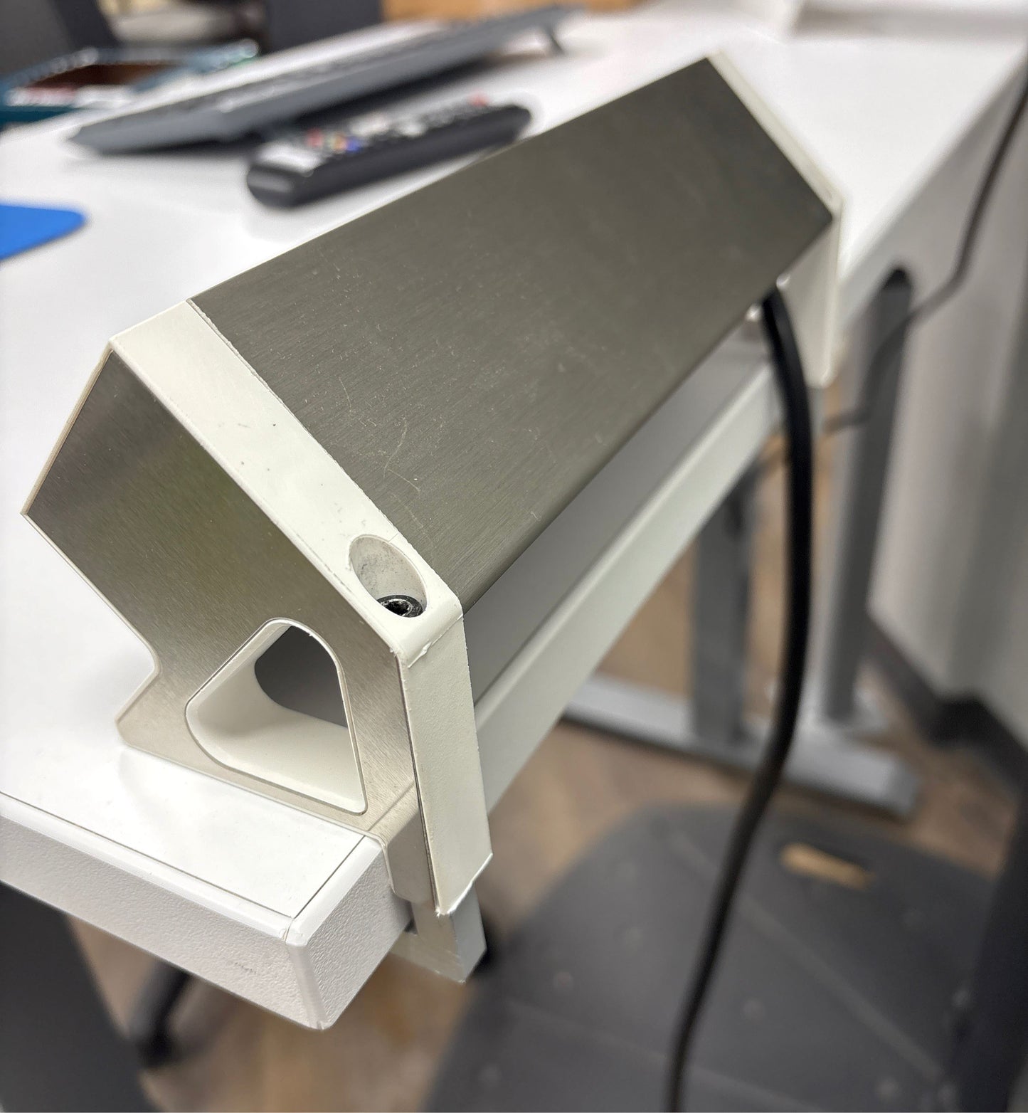 Used Desktop Outlet Commercial Furniture Resource