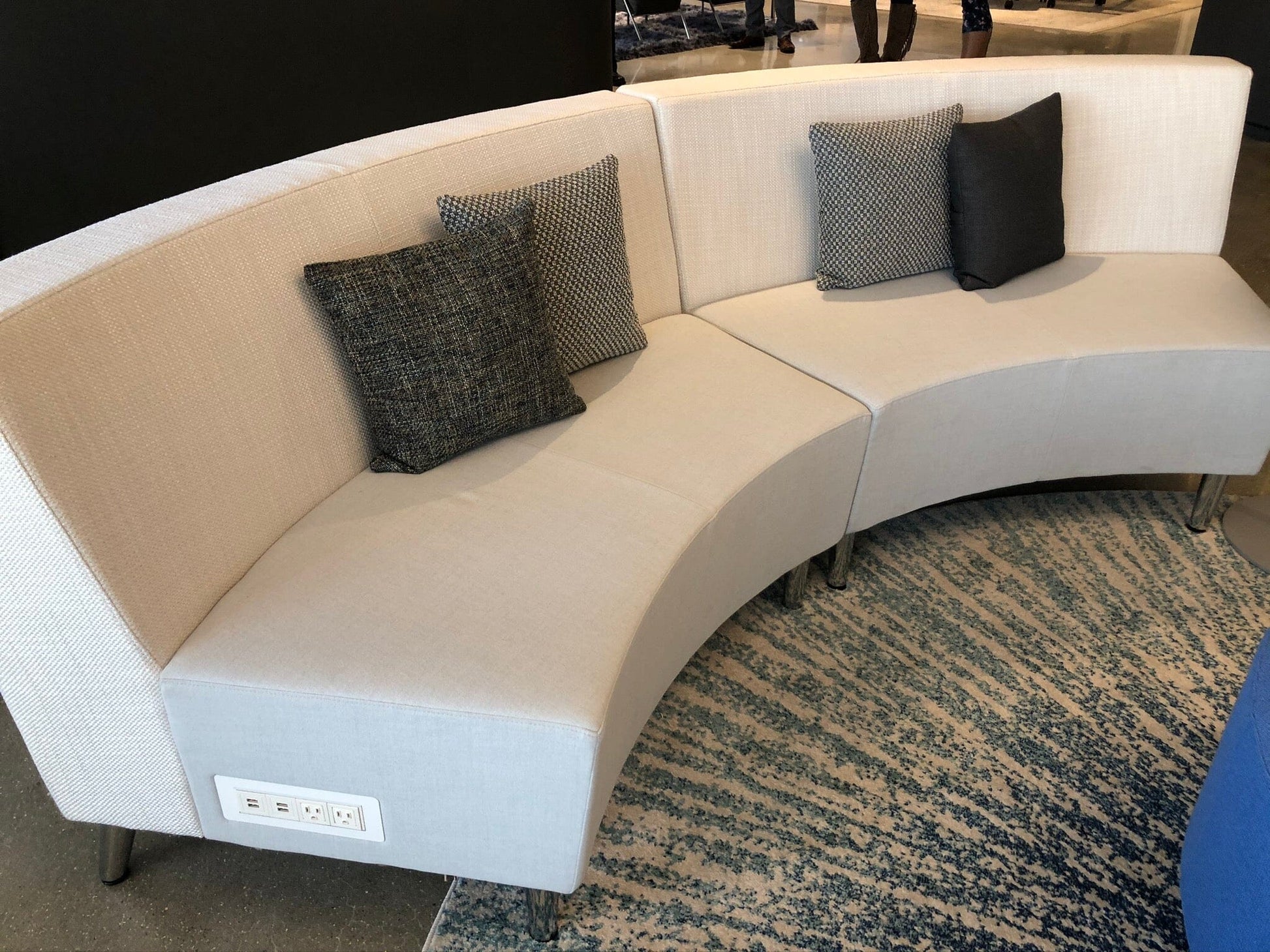 GLOBAL SHOWROOM Commercial Furniture Resource