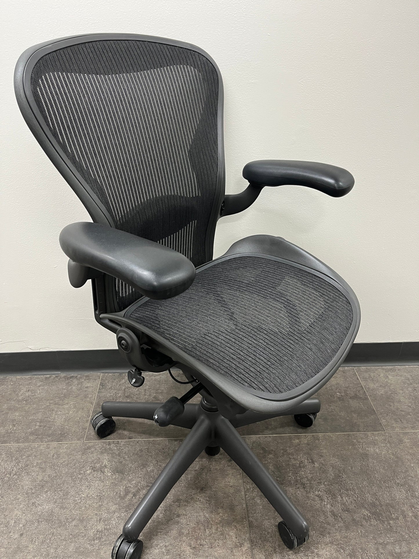 Used Herman Miller Aeron Commercial Furniture Resource