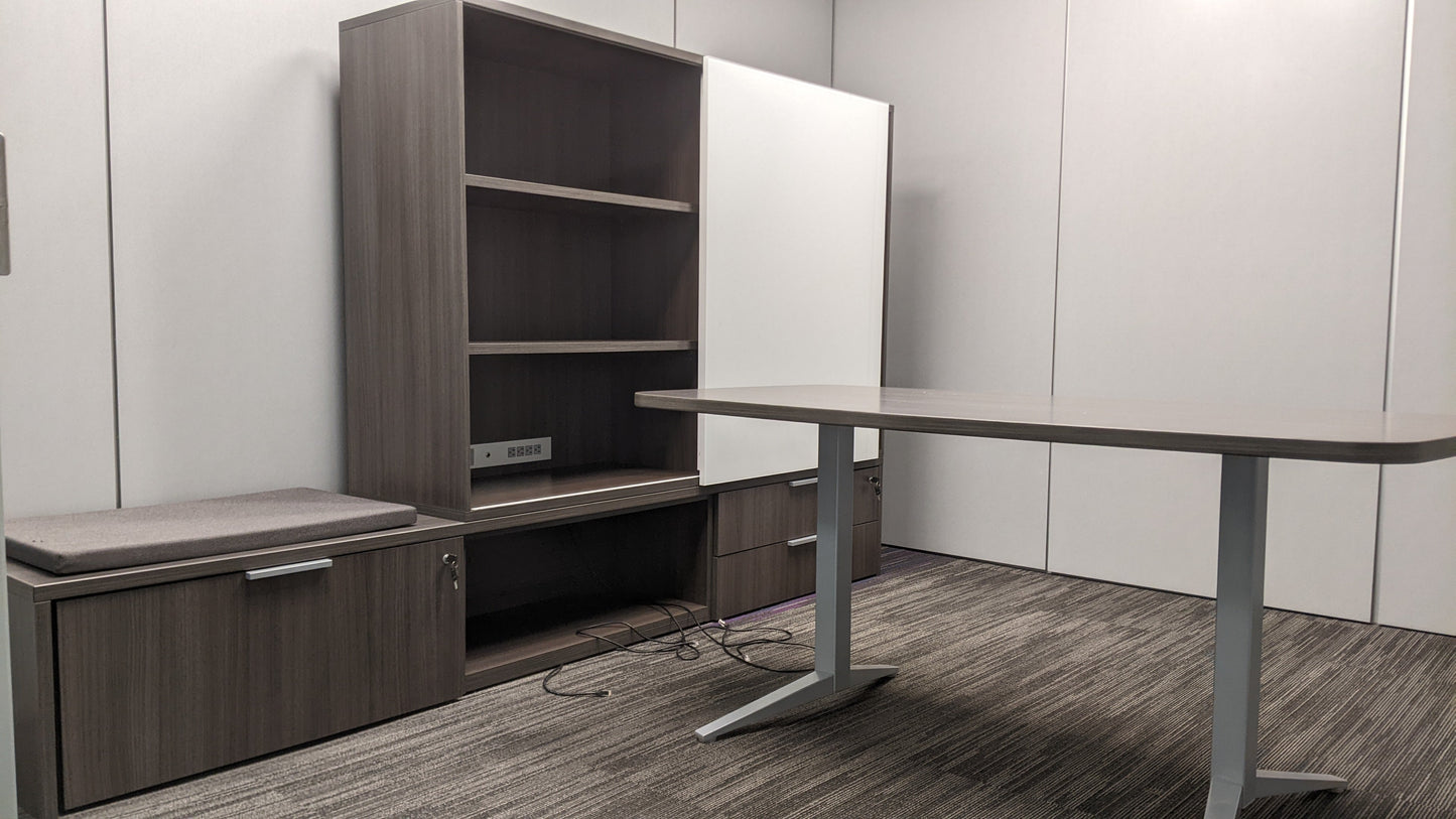 Used Desk Suites