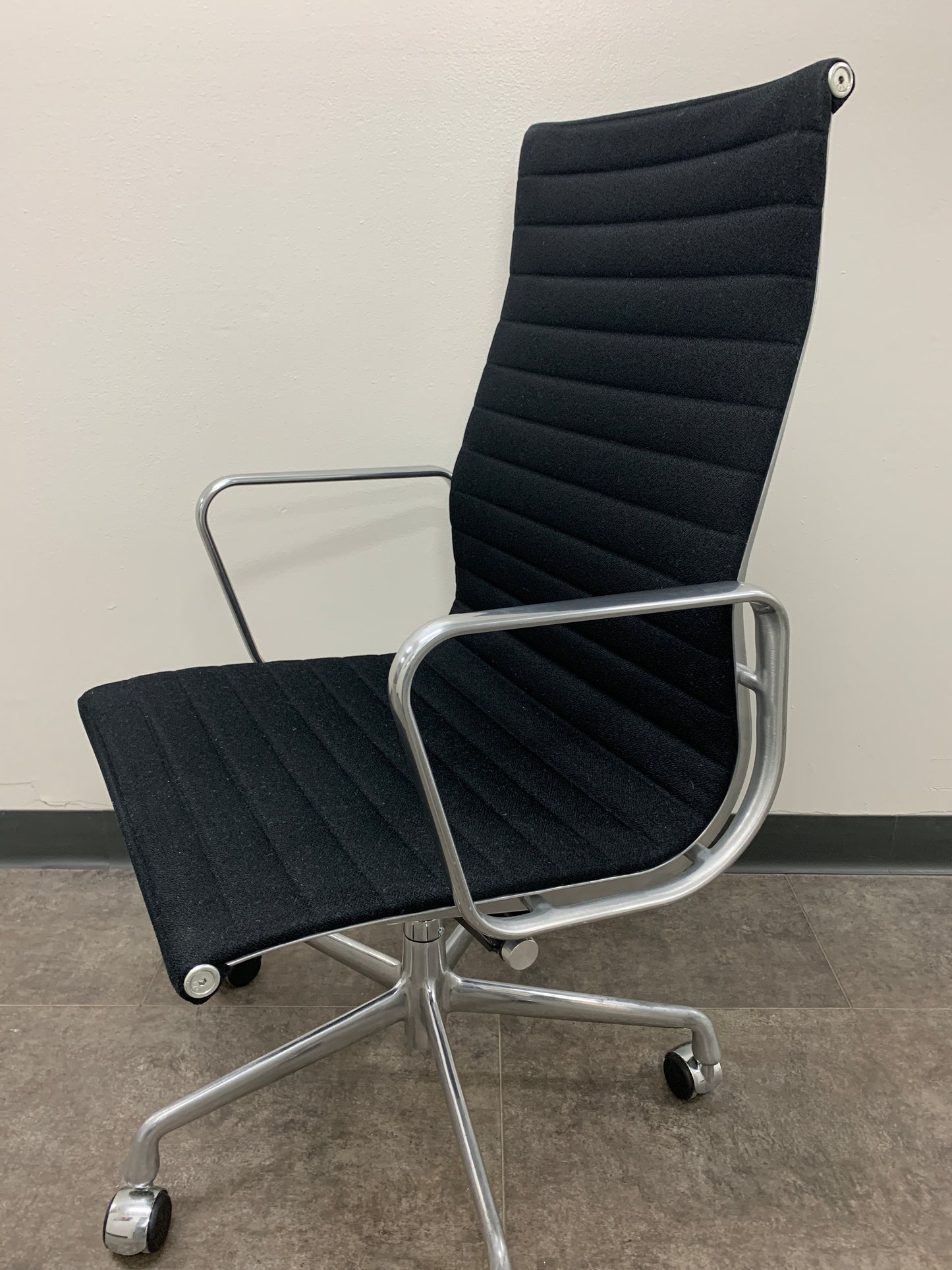 Used Herman Miller Eames