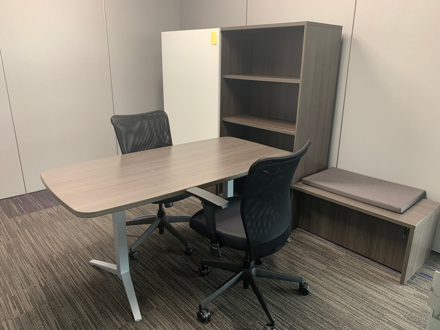 Used Desk Suites