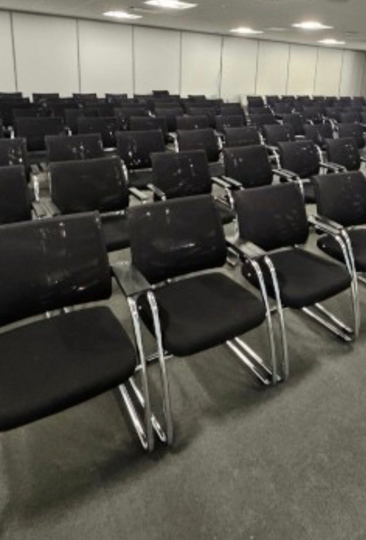 Used Guest Chair COMMERCIAL FURNITURE RESOURCE 