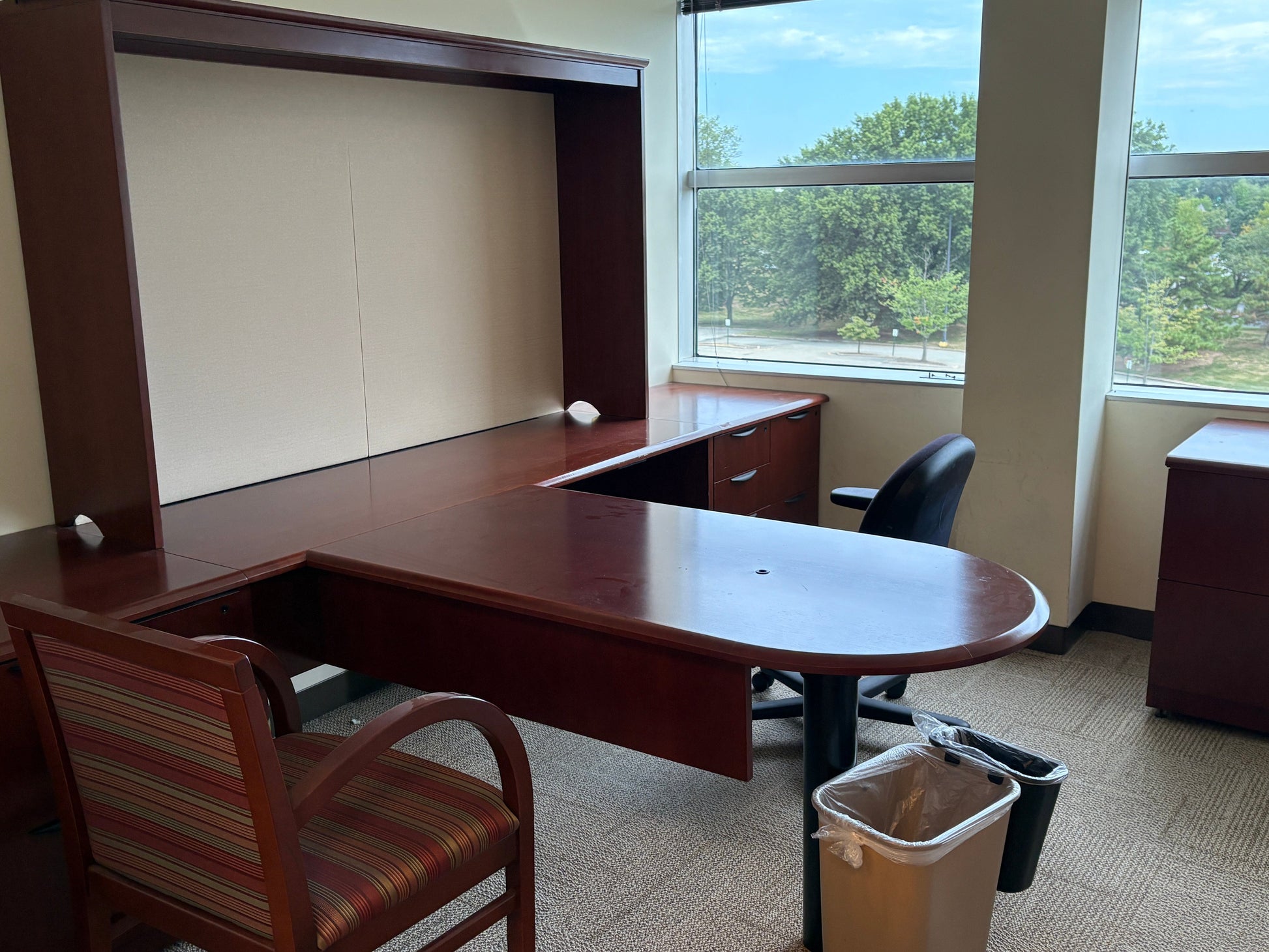 Used Steelcase Desk Suites COMMERCIAL FURNITURE RESOURCE 