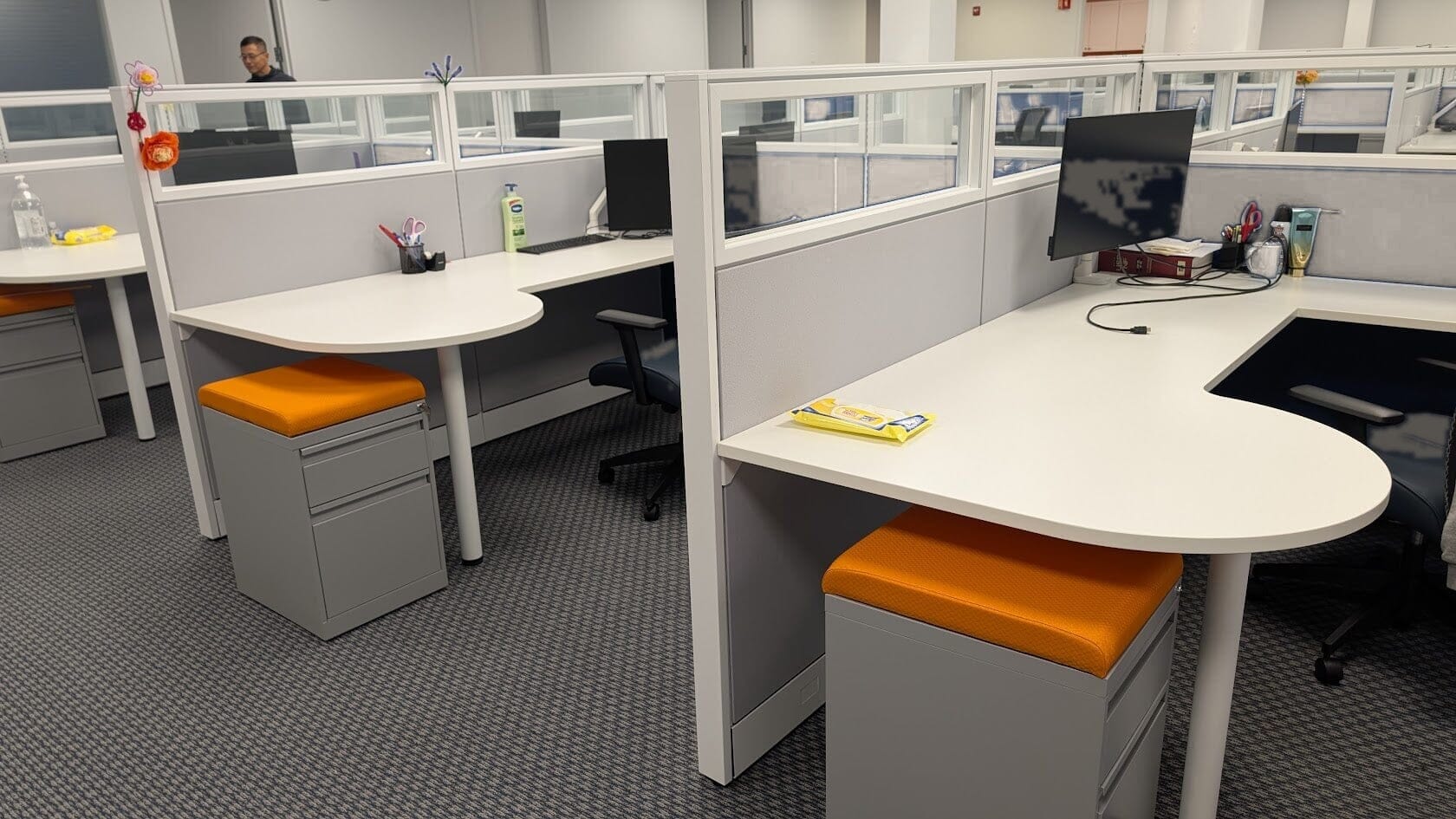 Used Global Evolve Cubicles COMMERCIAL FURNITURE RESOURCE 