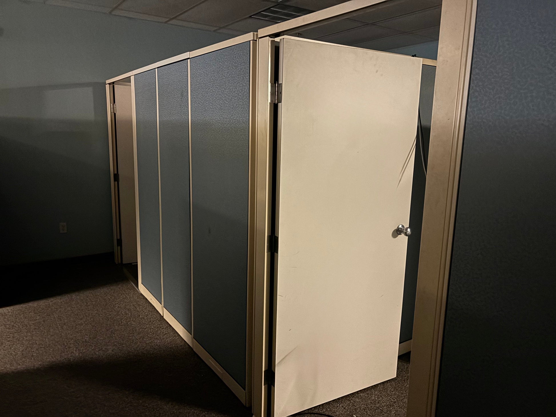 Used Steelcase 80 Inch High COMMERCIAL FURNITURE RESOURCE 