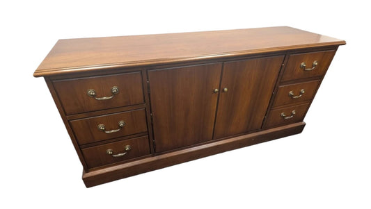 Used Desk Set COMMERCIAL FURNITURE RESOURCE 