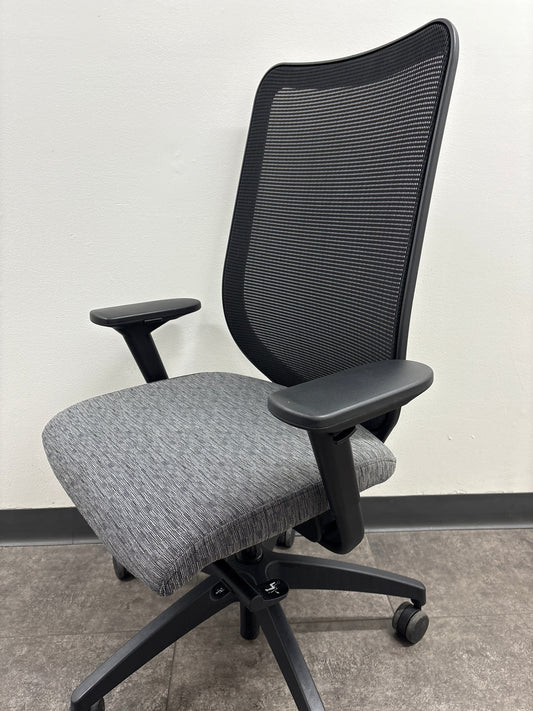 Used Hon Nucleus Commercial Furniture Resource 