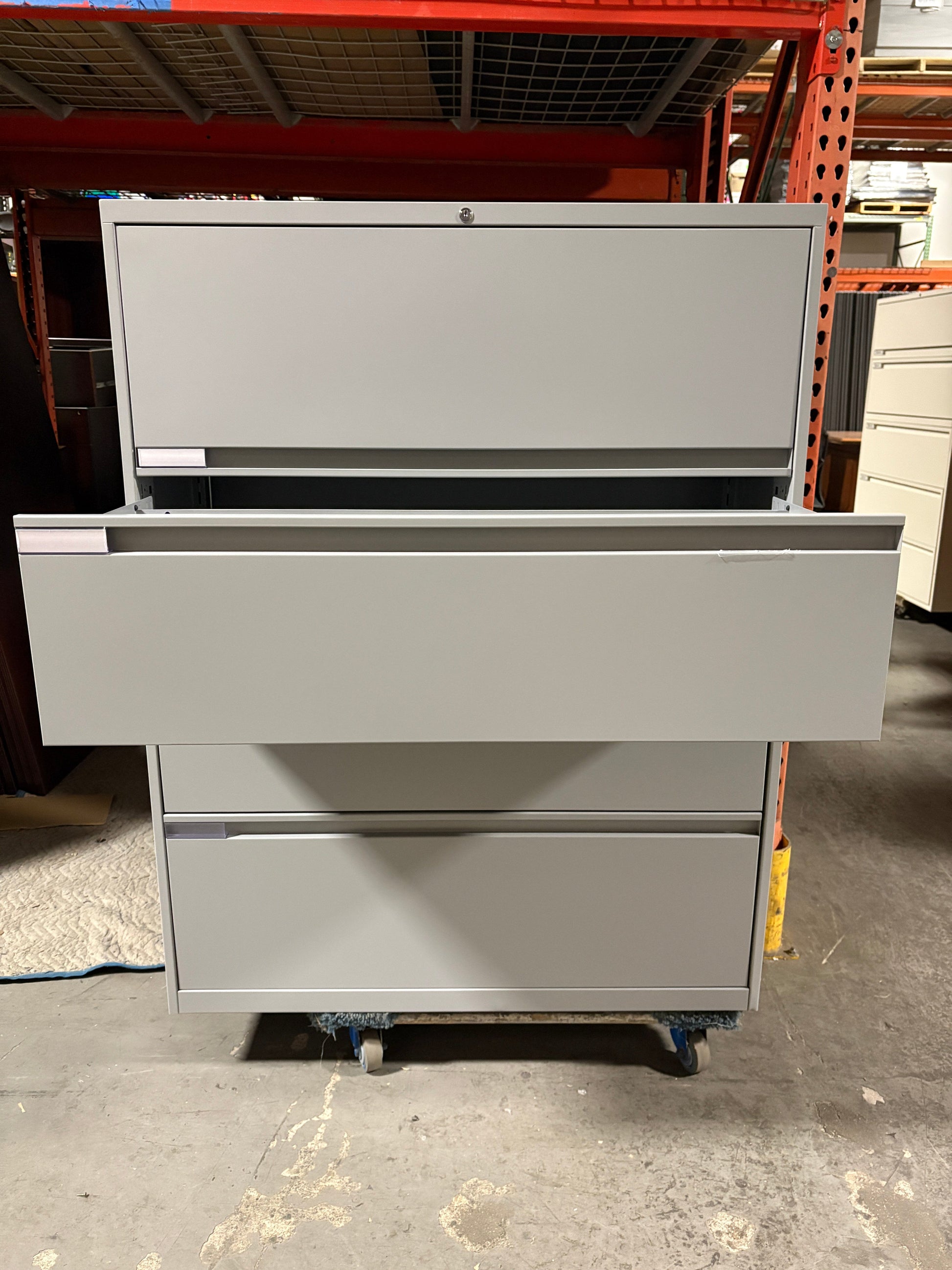 New Clearance Global Lateral Commercial Furniture Resource 