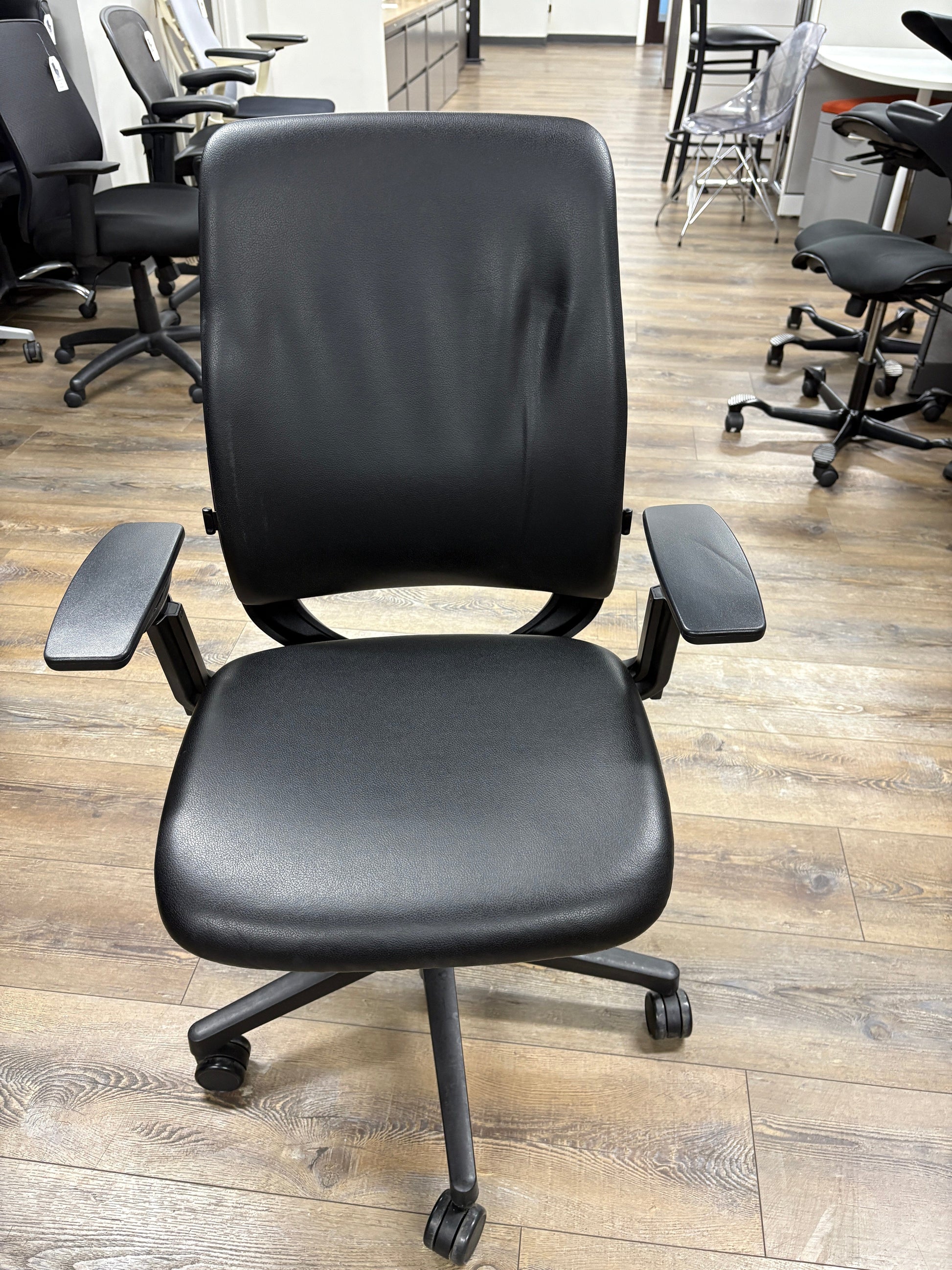 Used Steelcase Amia Commercial Furniture Resource 