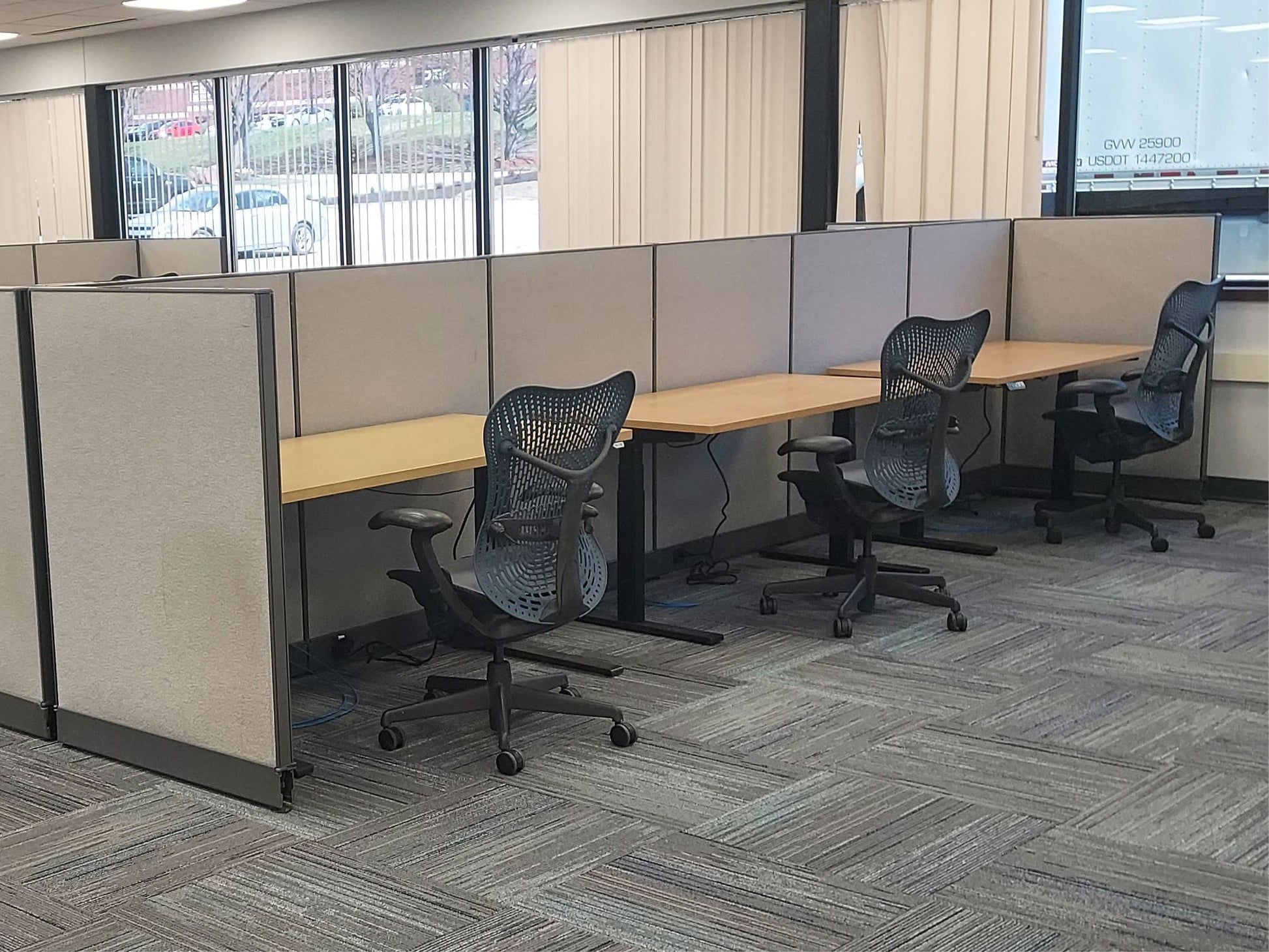 ON RENTAL Commercial Furniture Resource 