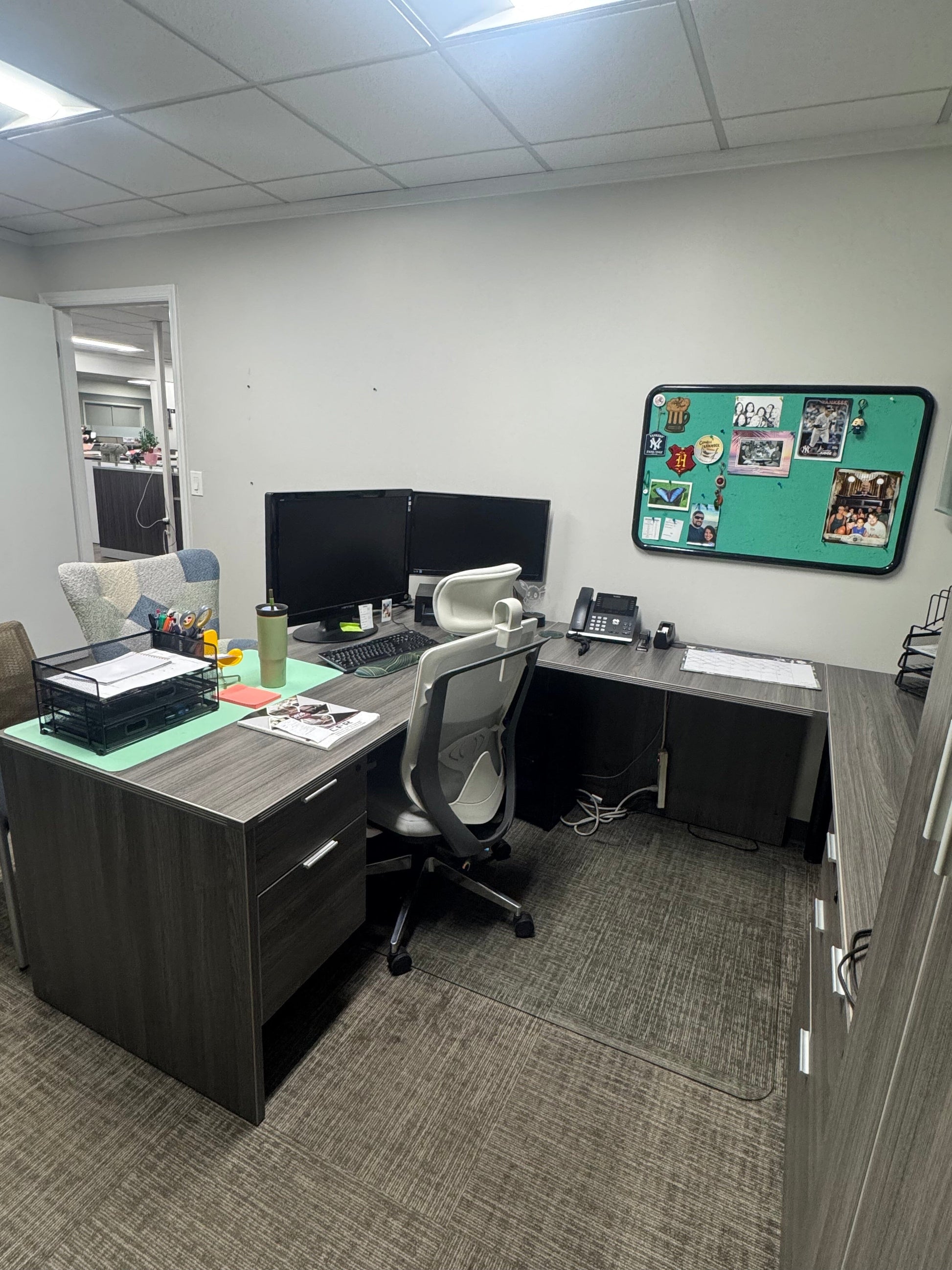 Used Office Suites COMMERCIAL FURNITURE RESOURCE 