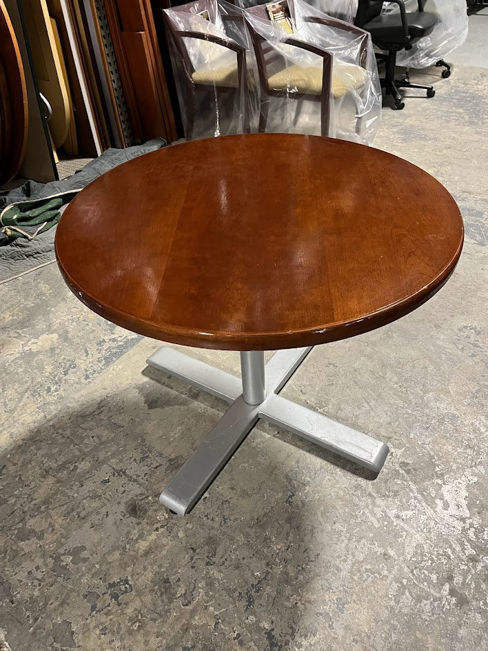 Used 36 In Round Table