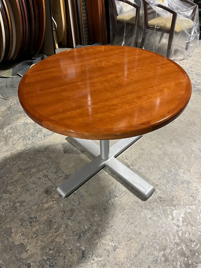 Used 36 In Round Table