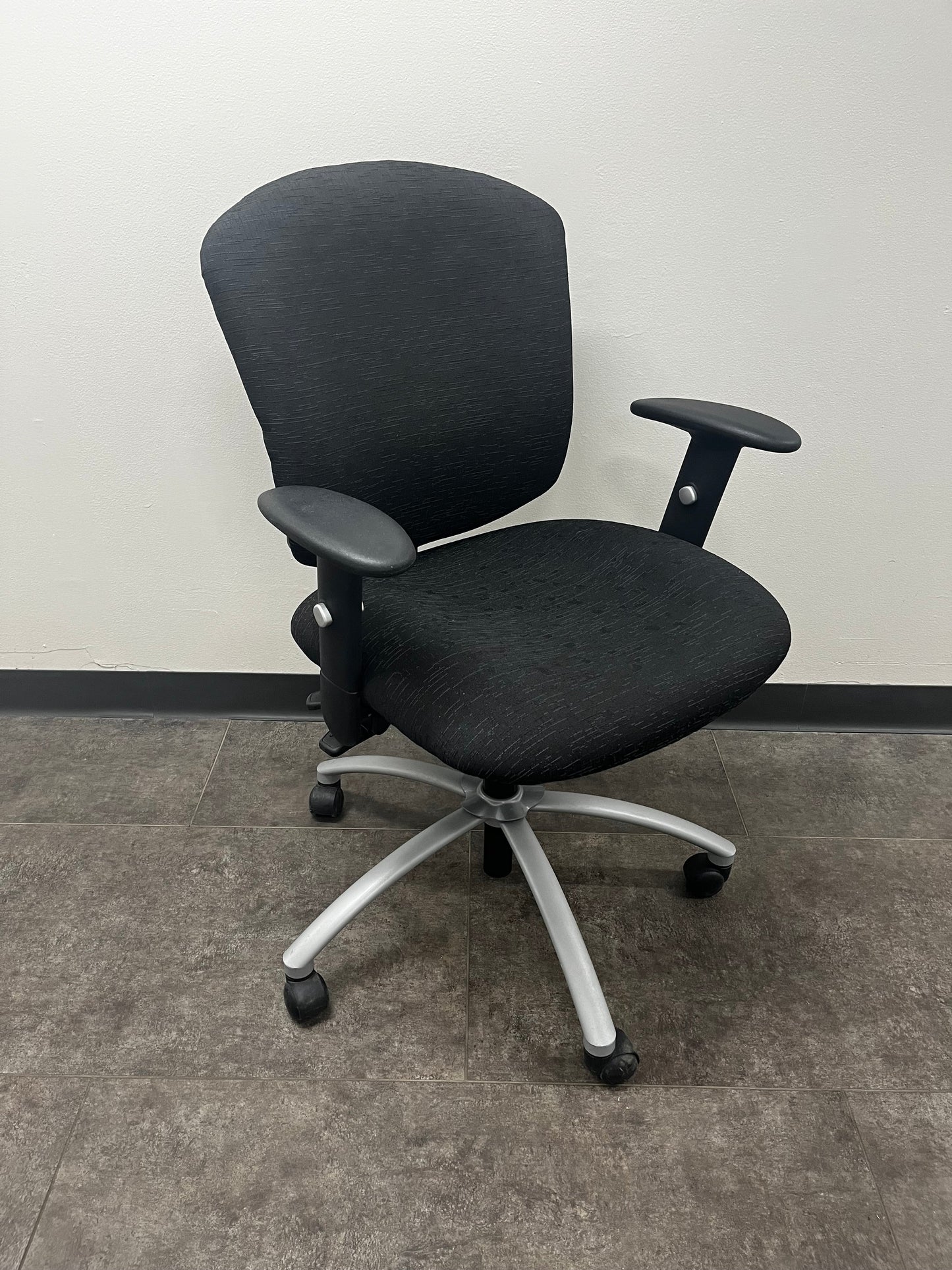 GLOBAL Commercial Furniture Resource 