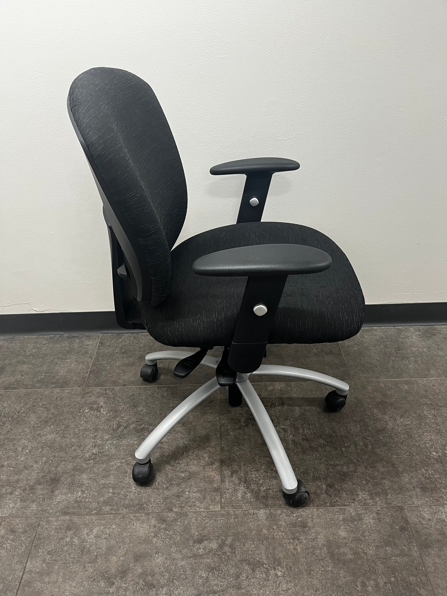 GLOBAL Commercial Furniture Resource 