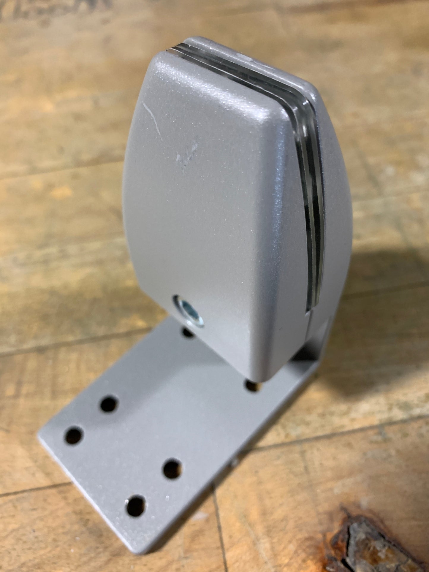 Upmount Supports